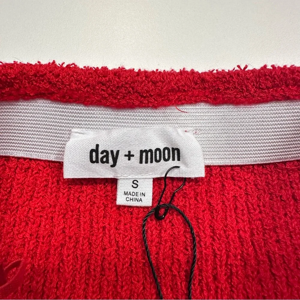 Day + Moon show your